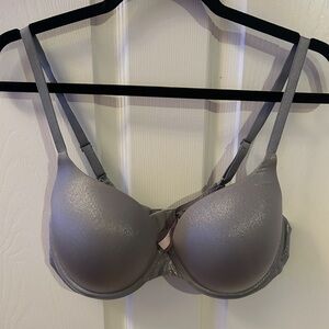 Victoria's Secret Uplift Semi Demi Bra Size 38C Silver Gray
